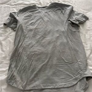 Men’s Lululemon License to Train Shirt